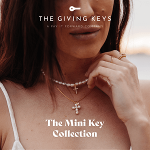 product demo Inspirational Word Jewelry ad — The Giving Keys