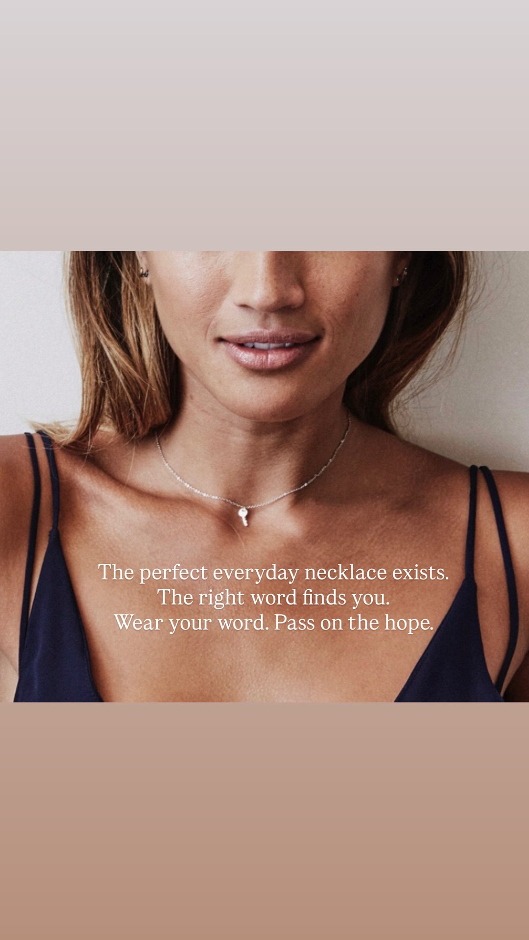 product demo Inspirational Word Jewelry ad creative — The Giving Keys