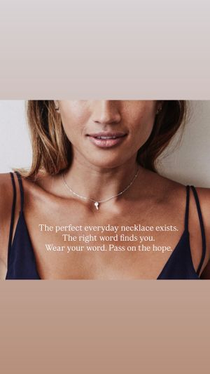 product demo Inspirational Word Jewelry ad — The Giving Keys
