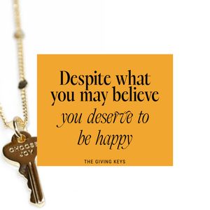 product demo Inspirational Word Jewelry ad — The Giving Keys